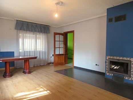 Chalet/casa independiente en venta en Arcahueja, Valdefresno, León
