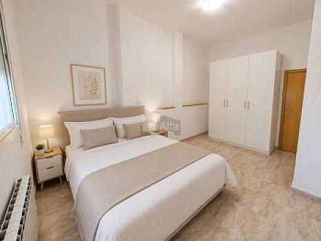 Piso en venta en Sistrells, Santa Coloma de Gramenet, Barcelona