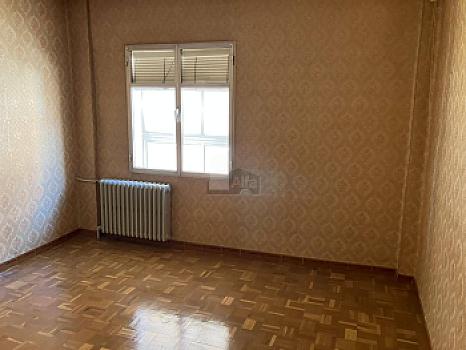 Piso en venta en Delicias, Valladolid, Valladolid