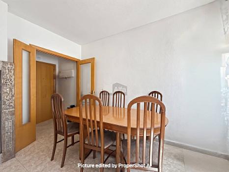 Piso en venta en Velilla de San Antonio, Madrid