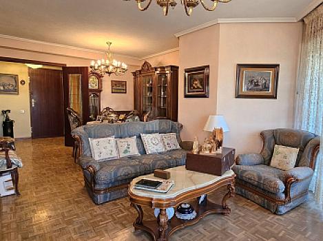 Piso en venta en Centro, León, León