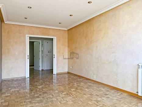 Piso en venta en Estrella, Madrid, Madrid