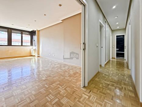 Piso en venta en Estrella, Madrid, Madrid
