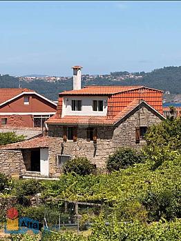 Chalet/casa independiente en venta en Hio, Vilanova, Pontevedra