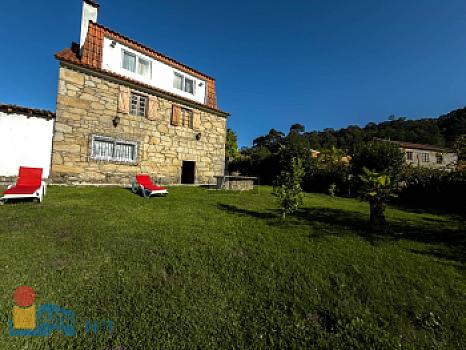 Chalet/casa independiente en venta en Hio, Vilanova, Pontevedra