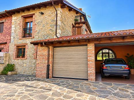 Exclusiva casa independiente en Cueto, Santander | 334 m² | Parcela de 668 m² | Vistas al mar | 899.900 €