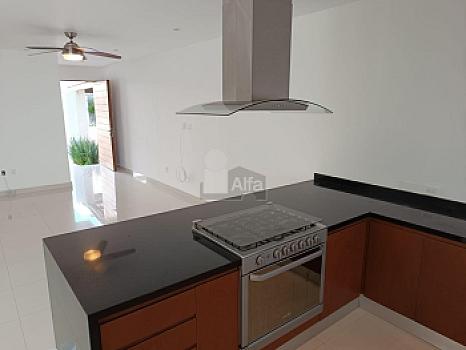 House for Rent 4 bdrms, 4 bathrooms and maid's room in Residencial AQUA, Cancun Quintana Roo, SMZ-330