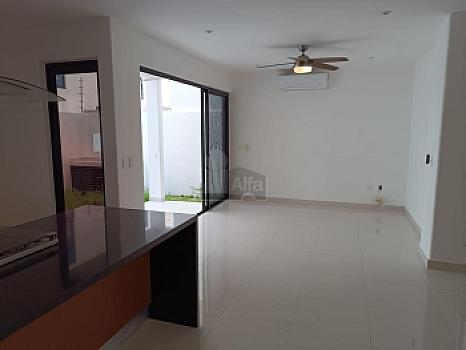 House for Rent 4 bdrms, 4 bathrooms and maid's room in Residencial AQUA, Cancun Quintana Roo, SMZ-330