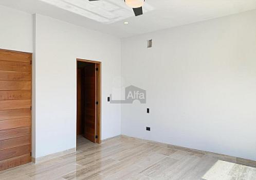 House for Sale and/or Rent in Lagos del Sol Residencial 4 recs and 4.5 bathrooms, Cancún, Quintana Roo