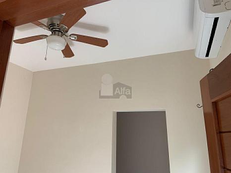 House for Sale Lagos del Sol Residencial with 4 bedrooms, 1 office and 4.5 bathrooms, Cancún Quintana Roo