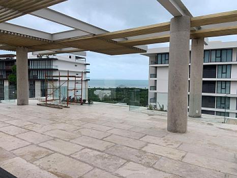 Garden House for Sale 3 bdrm 3.5 baths in Marina Puerto Cancun, Quintana Roo
