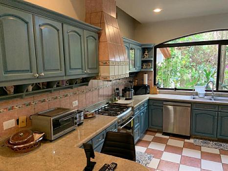 Casa Residencial Venta, 5 Recs, 5 baños y Alberca en Campestre Cancún Quintana Roo