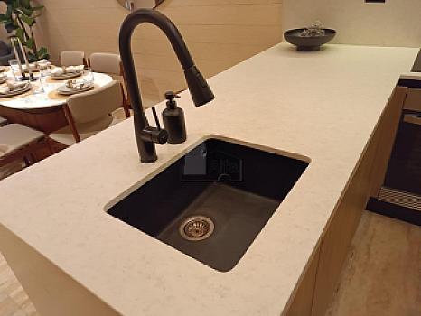 Pre-construction Apartments in Cancun with 1, 2 and 3 bedrooms for Investment Av Bonampak