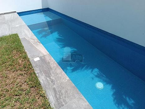 Corner House for Sale in Residencial Arbolada with 3 bedrooms and 2.5 bathrooms Cancun Quintana Roo