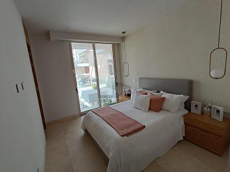 PH for Sale with 4 Beds and 5.5 Baths Marina Puerto Cancun