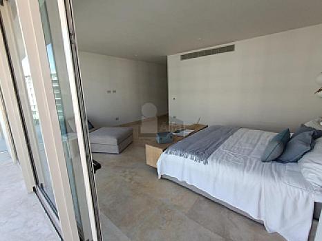 PH for Sale with 4 Beds and 5.5 Baths Marina Puerto Cancun