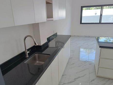 House for Sale 3 bedrooms 3.5 bathrooms, Arbolada Cancun Quintana Roo