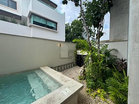 HOUSE FOR SALE IN RÍO RESIDENCIAL, CANCÚN