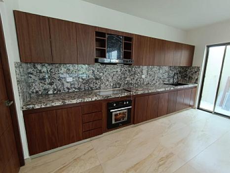 House for Sale 4 beds, 4.5 baths, Via Cumbres, Cancun Quintana Roo