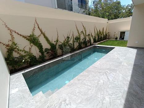House for Sale 4 beds, 4.5 baths, Via Cumbres, Cancun Quintana Roo