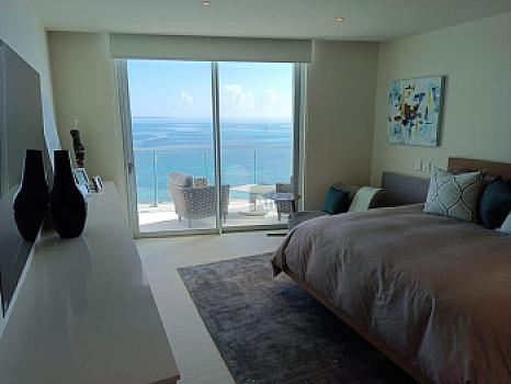 Furnished apartment for sale in SLS Puerto Cancún with 4 bedrooms and 4.5 bathrooms