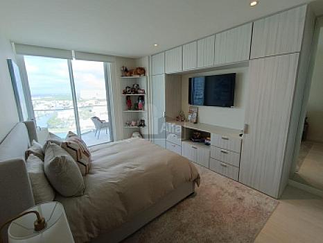 Furnished apartment for sale in SLS Puerto Cancún with 4 bedrooms and 4.5 bathrooms