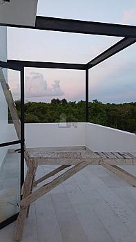 Casa en Venta Altai Residencial SMZ-329, 4 recs, 3.5 baños en 3 niveles, Cancun Quintana Roo