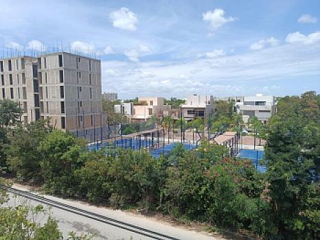 Casa en Venta Altai Residencial SMZ-329, 4 recs, 3.5 baños en 3 niveles, Cancun Quintana Roo