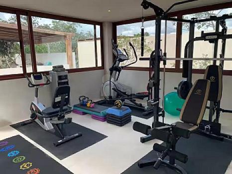 Villa Venta en Holistika, Tulum 4 Recámaras 6 Baños, 320 m², 2 Piscinas,  Rooftop con Gimnasio