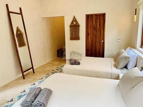 Villa Venta en Holistika, Tulum 4 Recámaras 6 Baños, 320 m², 2 Piscinas,  Rooftop con Gimnasio