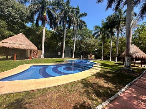 Terreno habitacional en sale en Residencial Regatta, Puerto Morelos, Quintana Roo