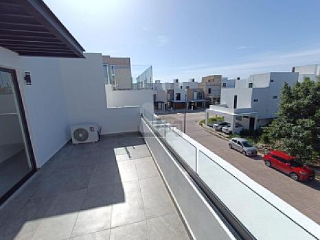 Casa en Venta 4 recs – Residencial Aqua by Cumbres
