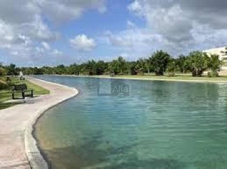 Terreno en Venta en Residencial RIO, Cancun Quintana Roo