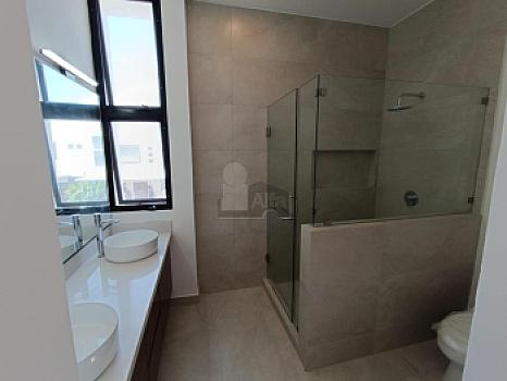 Casa en Venta – Residencial Arbolada, Cancún, Quintana Roo
