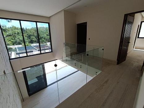 Casa LOSANTOS. venta en Smz 323, Cancun, Quintana Roo