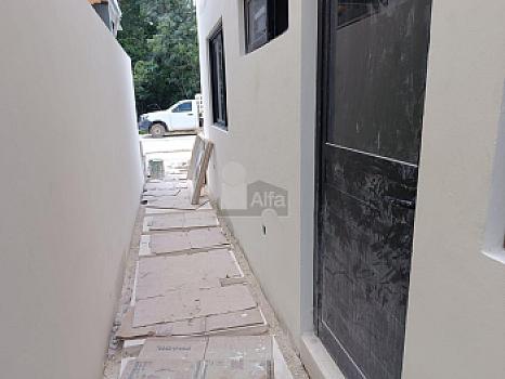 Casa LOSANTOS. venta en Smz 323, Cancun, Quintana Roo