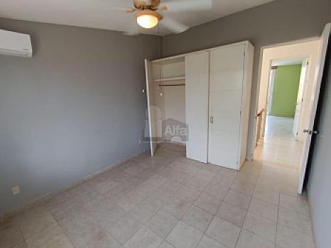 Casa en Venta 3recs, 2.5 baños, Residencial Privanza La Loma, Cancún, Quintana Roo