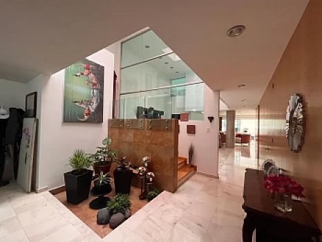 Casa en venta en La Isla 1 en lomas