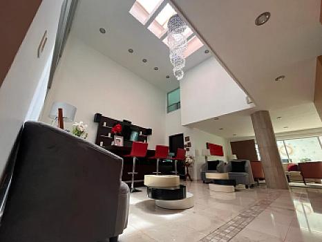 Casa en venta en La Isla 1 en lomas