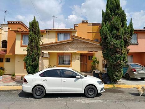Condo house for rent in Jardines de Tultitlán, Tultitlán de Mariano Escobedo, México