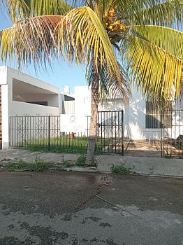 Propiedad magnífica ente ubicada entrada fracc. Las Américas al norte de la ciudad de Mérida. Yucatan Mexico