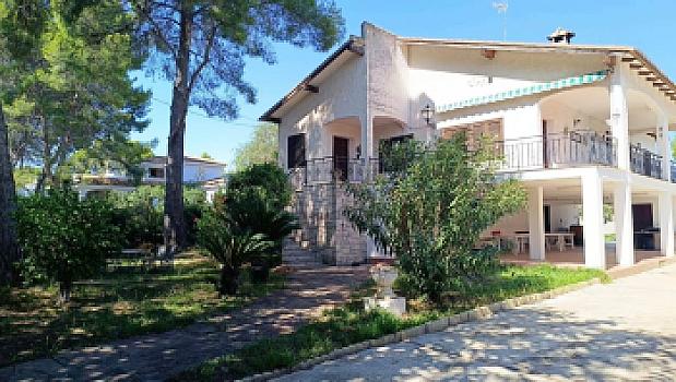 Chalet/casa independiente en venta en La Canyada, Valencia