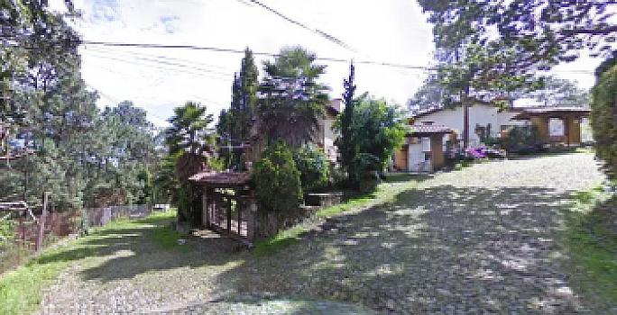 CASA EN FRACCIONAMIENTO DEL BOSQUE, CUERNAVACA, MORELOS
