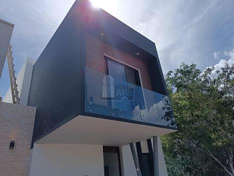 Casa en Venta en Altai Residencial 4 recs, 4.5 baños, Cancun Quintana Roo