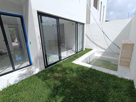 Casa en Venta en Altai Residencial 4 recs, 4.5 baños, Cancun Quintana Roo