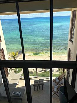 PH en venta frente al mar en AKUMAL, TULUM con 2 roof top privados