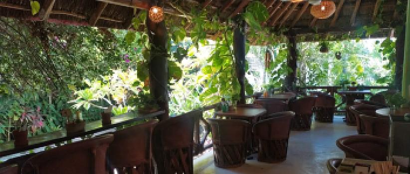 Propiedad de uso mixto en Holbox, a pocos pasos de la playa