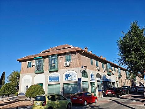 Dúplex en venta en Sevilla la Nueva, Madrid
