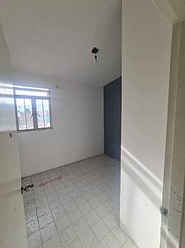 Departamento de 3 recamaras en Manantiales, 4to piso