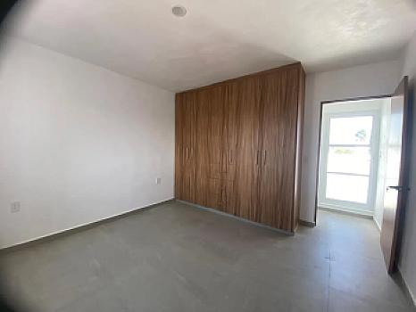 CASA DE 4 RECAMARAS MUY AMPLIA EN SAN JOSE ITURBIDE GTO.
